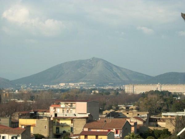 B&B Carlo Terzo San Nicola La Strada Екстериор снимка